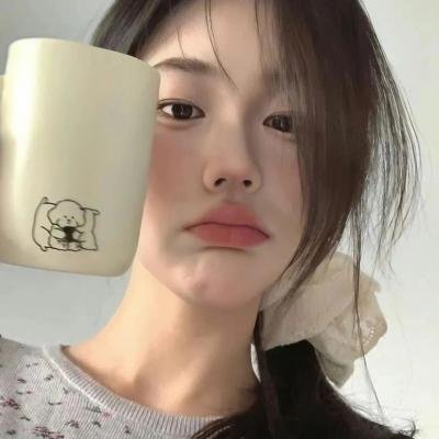 杜鹃花飞